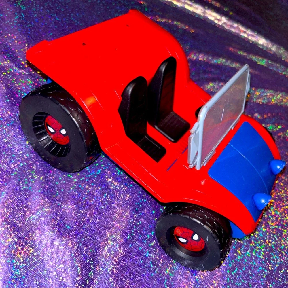Spiderman car